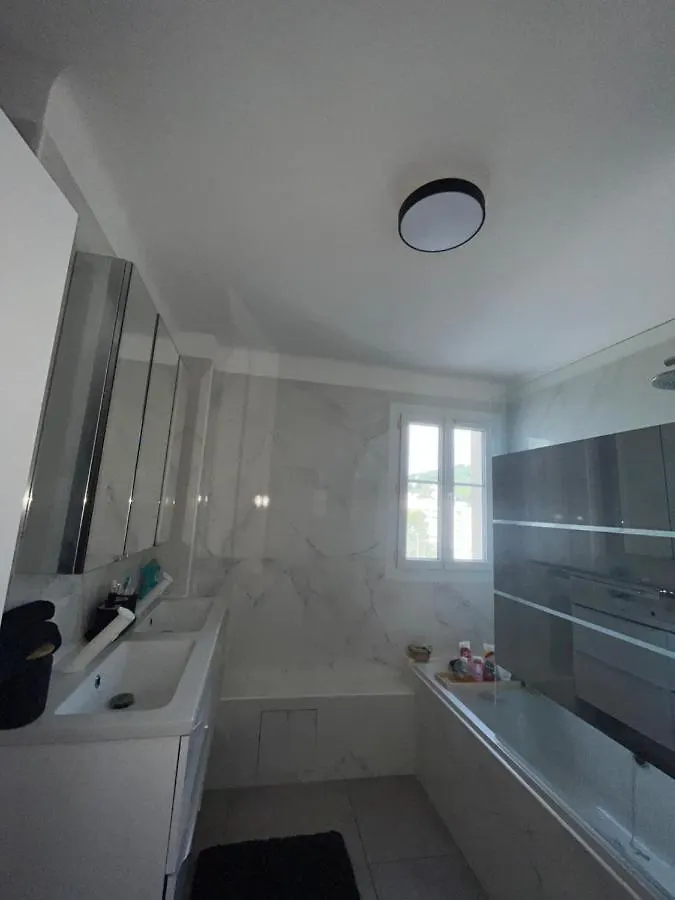 Appartement Spacieux Toulon 0*,  France